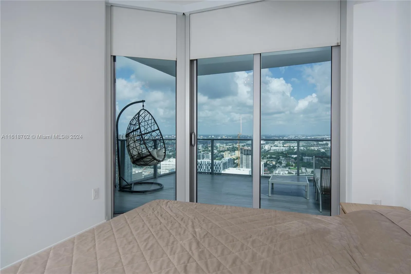851 Ne 1st Ave 4406, Miami, Florida 33132, Miami, Florida 33132, 2 Bedrooms Bedrooms, ,2 BathroomsBathrooms,Residential,For Sale,851 Ne 1st Ave 4406, Miami, Florida 33132,A11618762