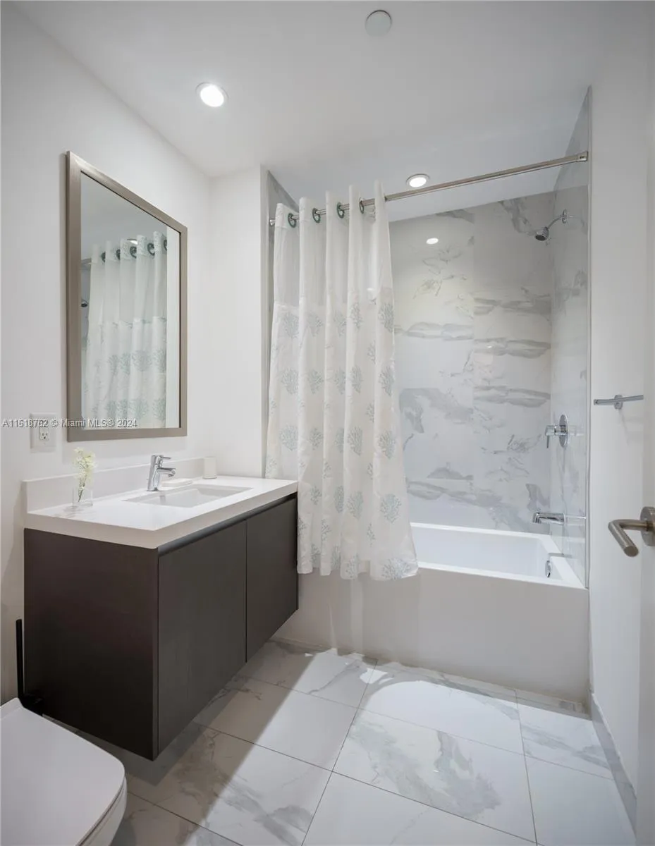 851 Ne 1st Ave 4406, Miami, Florida 33132, Miami, Florida 33132, 2 Bedrooms Bedrooms, ,2 BathroomsBathrooms,Residential,For Sale,851 Ne 1st Ave 4406, Miami, Florida 33132,A11618762