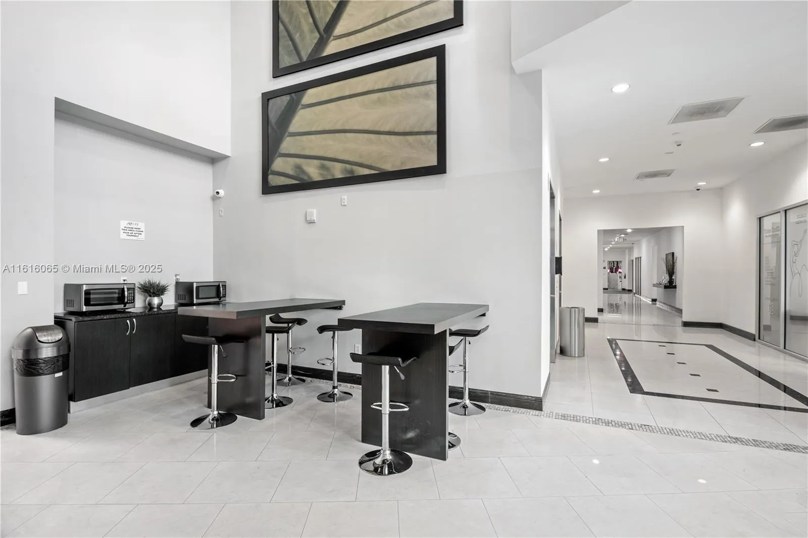 2300 W 84th St, Hialeah, Florida 33016, Hialeah, Florida 33016, ,Business Opportunity,For Sale,2300 W 84th St, Hialeah, Florida 33016,A11616065