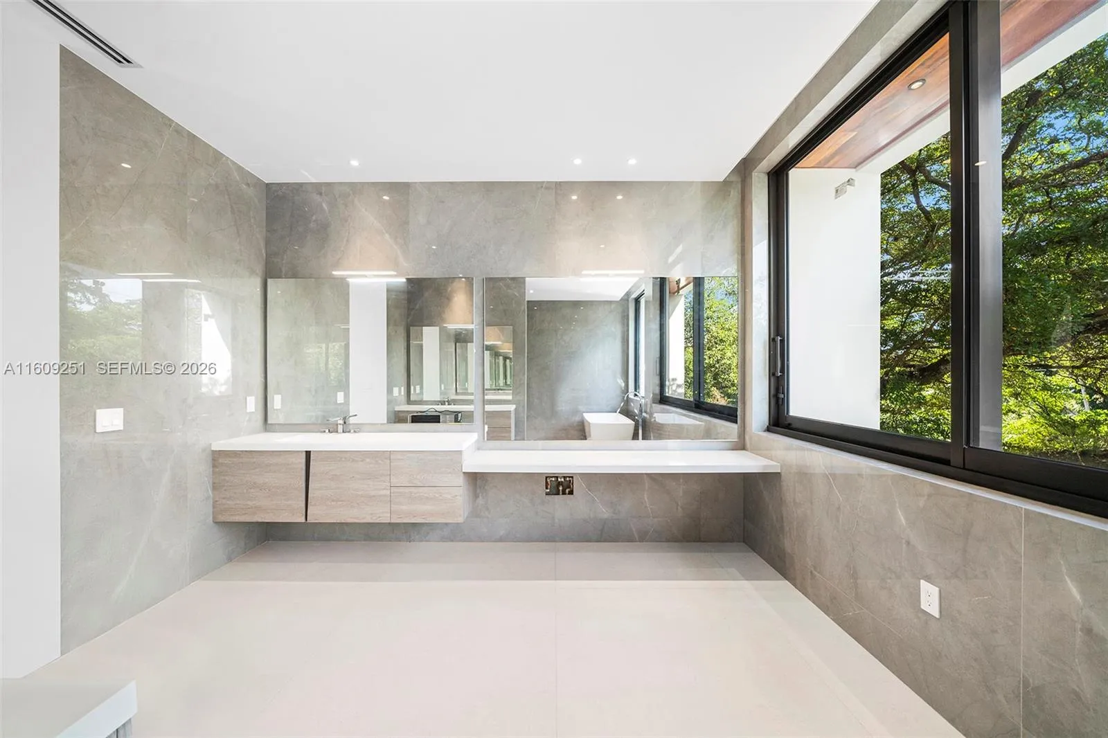 6675 Sw 96th St, Pinecrest, Florida 33156, Pinecrest, Florida 33156, 7 Bedrooms Bedrooms, 16 Rooms Rooms,8 BathroomsBathrooms,Residential,For Sale,6675 Sw 96th St, Pinecrest, Florida 33156,A11609251