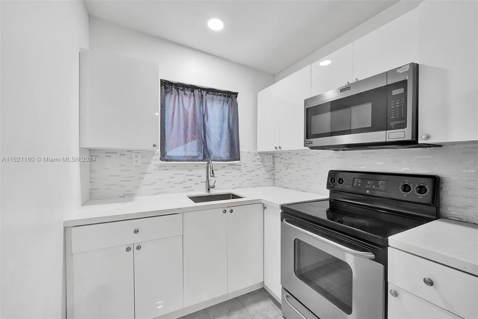 418 Nw 47th St, Miami, Florida 33127, Miami, Florida 33127, ,Residential Income,For Sale,418 Nw 47th St, Miami, Florida 33127,A11621180