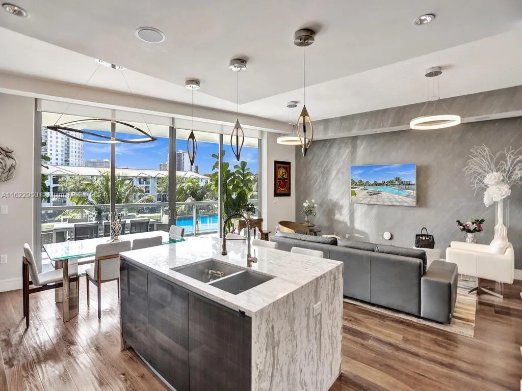 3250 Ne 188th St 207, Aventura, Florida 33180, Aventura, Florida 33180, 3 Bedrooms Bedrooms, ,4 BathroomsBathrooms,Residential Lease,For Rent,3250 Ne 188th St 207, Aventura, Florida 33180,A11622950