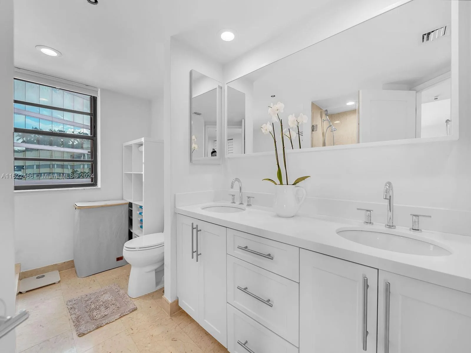 151 Se 15th Rd 501, Miami, Florida 33129, Miami, Florida 33129, 2 Bedrooms Bedrooms, ,2 BathroomsBathrooms,Residential Lease,For Rent,151 Se 15th Rd 501, Miami, Florida 33129,A11622466