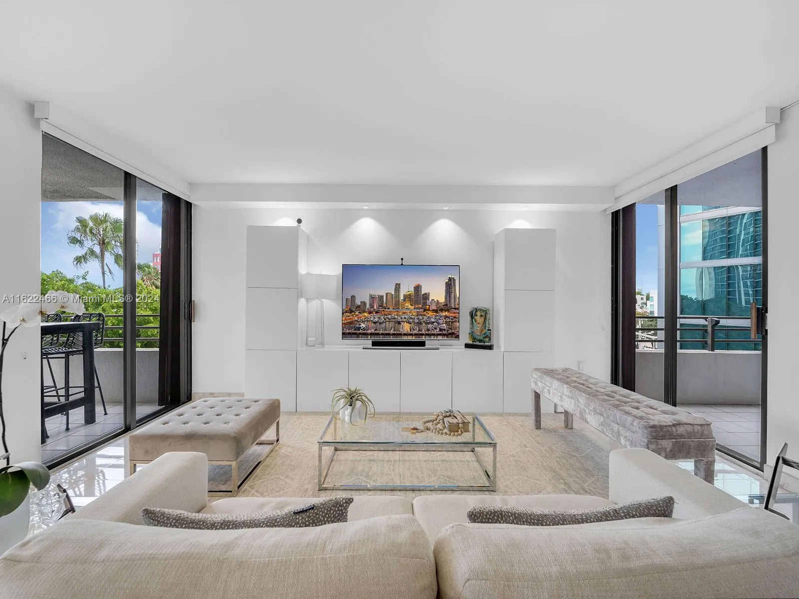 151 Se 15th Rd 501, Miami, Florida 33129, Miami, Florida 33129, 2 Bedrooms Bedrooms, ,2 BathroomsBathrooms,Residential Lease,For Rent,151 Se 15th Rd 501, Miami, Florida 33129,A11622466