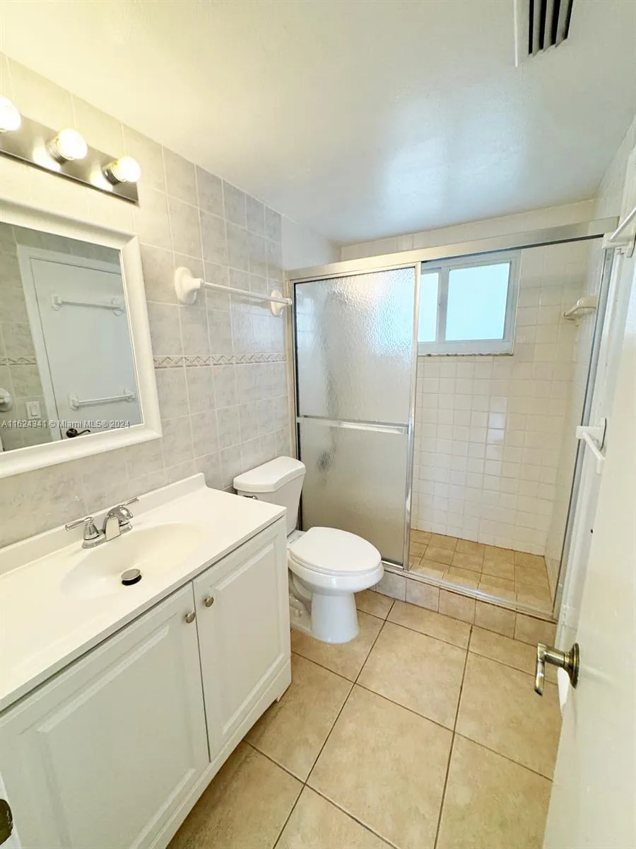 8101 Camino Real C320, Miami, Florida 33143, Miami, Florida 33143, 1 Bedroom Bedrooms, ,1 BathroomBathrooms,Residential Lease,For Rent,8101 Camino Real C320, Miami, Florida 33143,A11624341