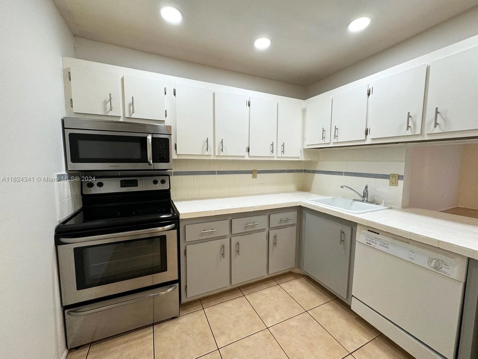 8101 Camino Real C320, Miami, Florida 33143, Miami, Florida 33143, 1 Bedroom Bedrooms, ,1 BathroomBathrooms,Residential Lease,For Rent,8101 Camino Real C320, Miami, Florida 33143,A11624341 8101 Camino Real C320, Miami, Florida 33143, Miami, Florida 33143, 1 Bedroom Bedrooms, ,1 BathroomBathrooms,Residential Lease,For Rent,8101 Camino Real C320, Miami, Florida 33143,A11624341