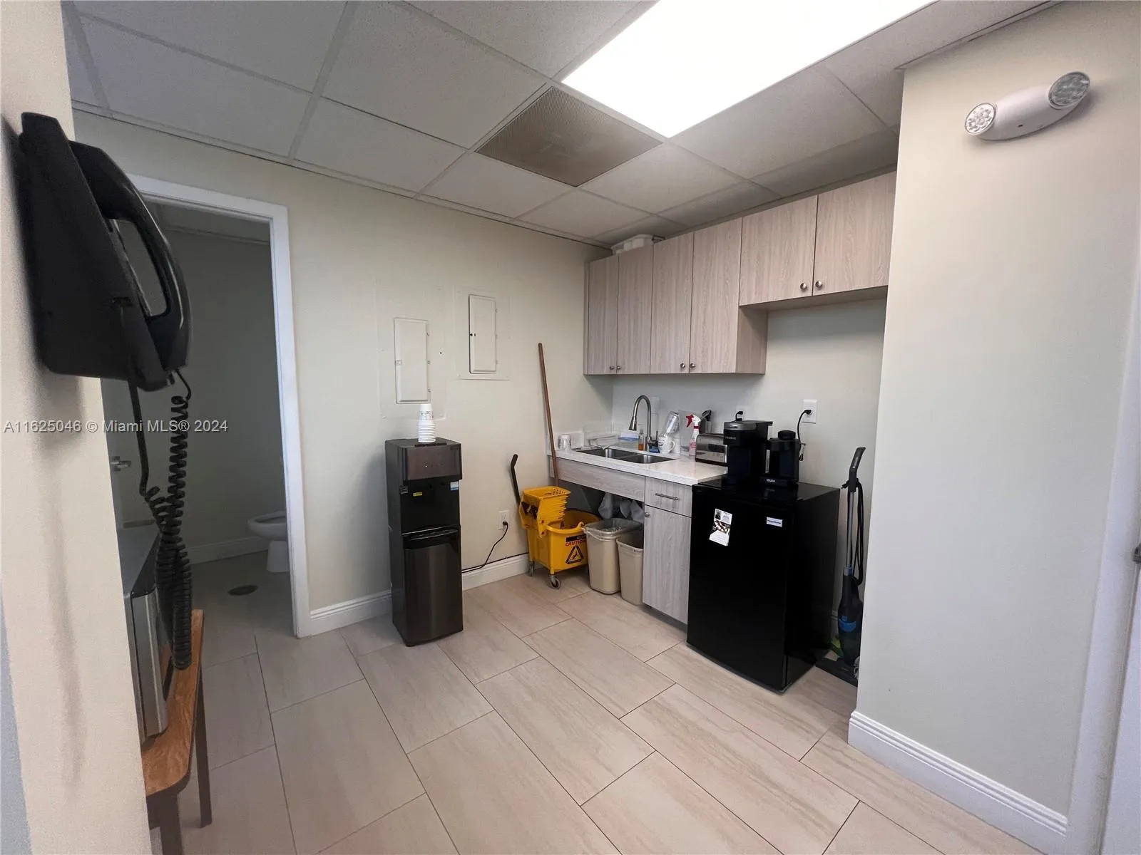 1 Sw 129th Ave 401, Pembroke Pines, Florida 33027, Pembroke Pines, Florida 33027, ,Commercial Sale,For Sale,1 Sw 129th Ave 401, Pembroke Pines, Florida 33027,A11625046