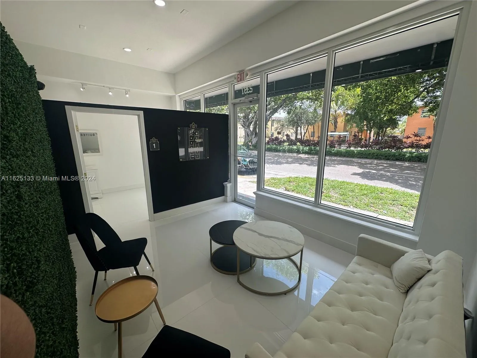 2389 Sw 22nd St 2397, Miami, Florida 33145, Miami, Florida 33145, ,Commercial Lease,For Rent,2389 Sw 22nd St 2397, Miami, Florida 33145,A11625133