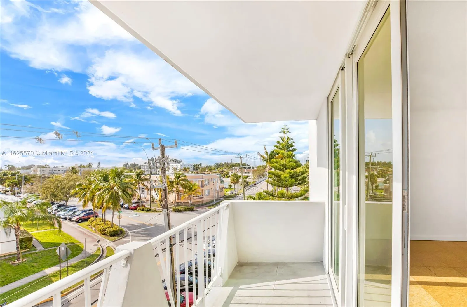 7133 Bay Dr 401, Miami Beach, Florida 33141, Miami Beach, Florida 33141, 1 Bedroom Bedrooms, ,1 BathroomBathrooms,Residential,For Sale,7133 Bay Dr 401, Miami Beach, Florida 33141,A11625570 7133 Bay Dr 401, Miami Beach, Florida 33141, Miami Beach, Florida 33141, 1 Bedroom Bedrooms, ,1 BathroomBathrooms,Residential,For Sale,7133 Bay Dr 401, Miami Beach, Florida 33141,A11625570