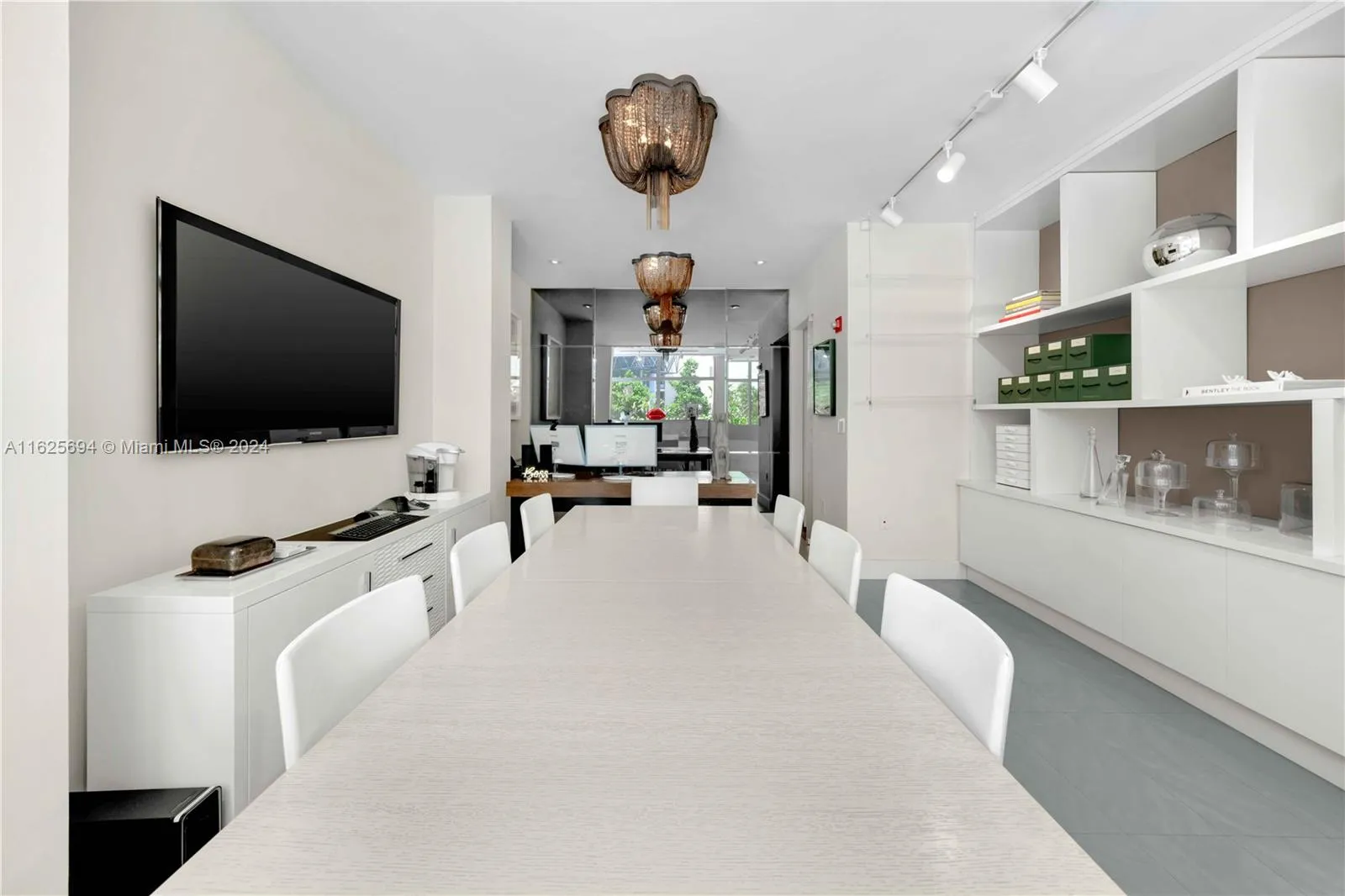 1451 Ocean Dr Cu-204, Miami Beach, Florida 33139, Miami Beach, Florida 33139, ,Commercial Sale,For Sale,1451 Ocean Dr Cu-204, Miami Beach, Florida 33139,A11625694