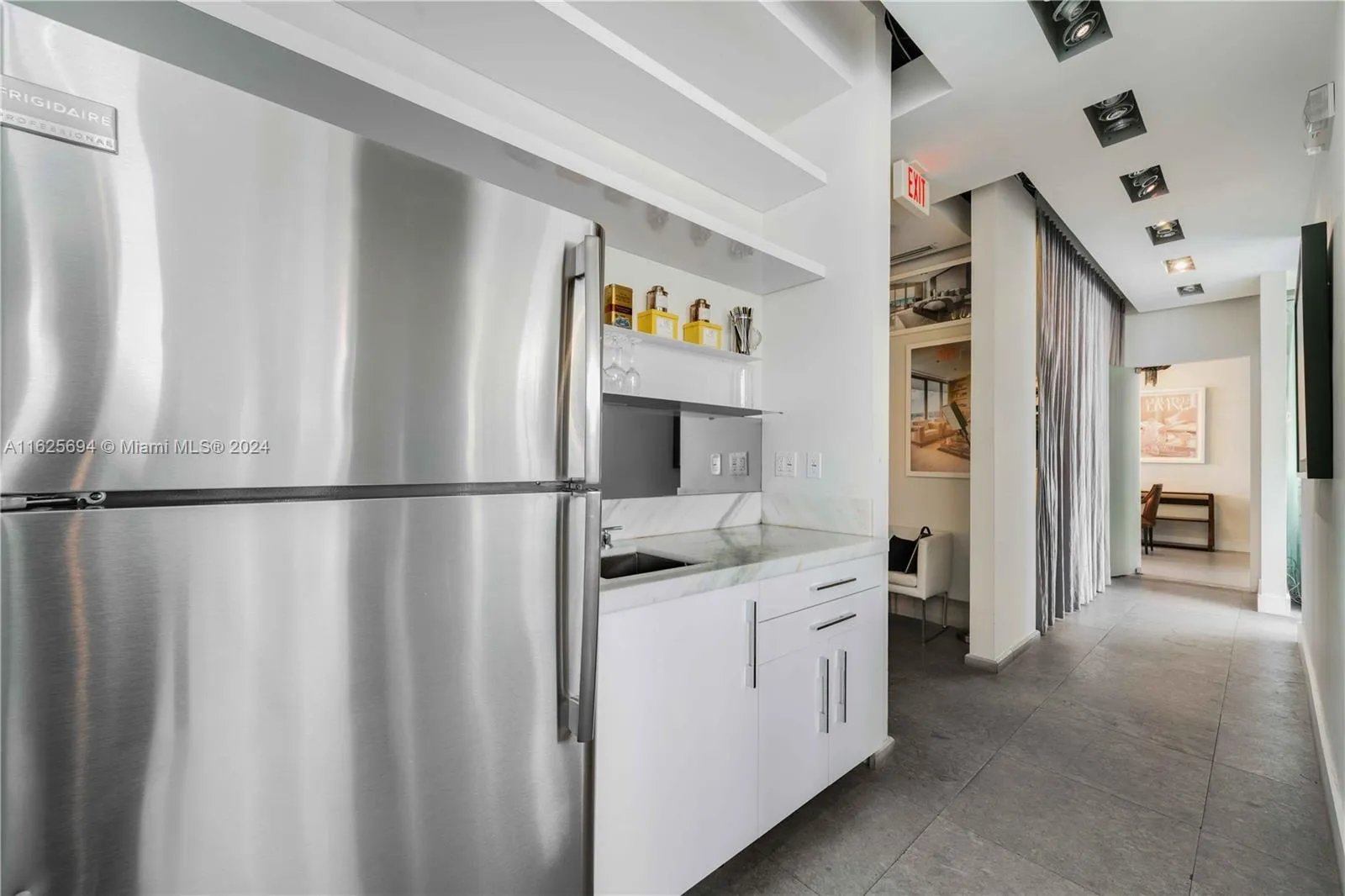 1451 Ocean Dr Cu-204, Miami Beach, Florida 33139, Miami Beach, Florida 33139, ,Commercial Sale,For Sale,1451 Ocean Dr Cu-204, Miami Beach, Florida 33139,A11625694