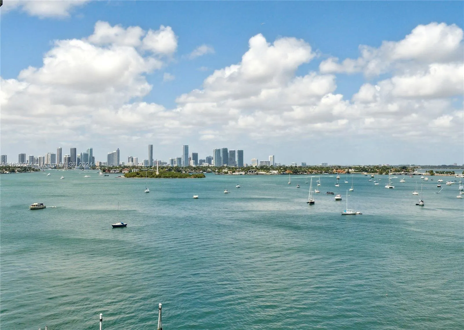 1000 West Ave 821, Miami Beach, Florida 33139, Miami Beach, Florida 33139, ,1 BathroomBathrooms,Residential,For Sale,1000 West Ave 821, Miami Beach, Florida 33139,A11626014