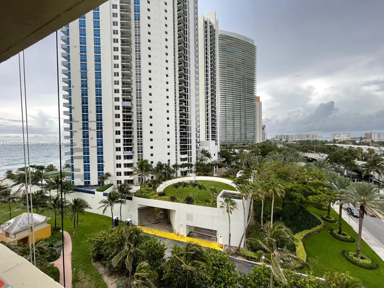 19201 Collins Ave 640, Sunny Isles Beach, Florida, Sunny Isles Beach, Florida 33160, ,1 BathroomBathrooms,Residential Lease,For Rent,19201 Collins Ave 640, Sunny Isles Beach, Florida ,A11626657
