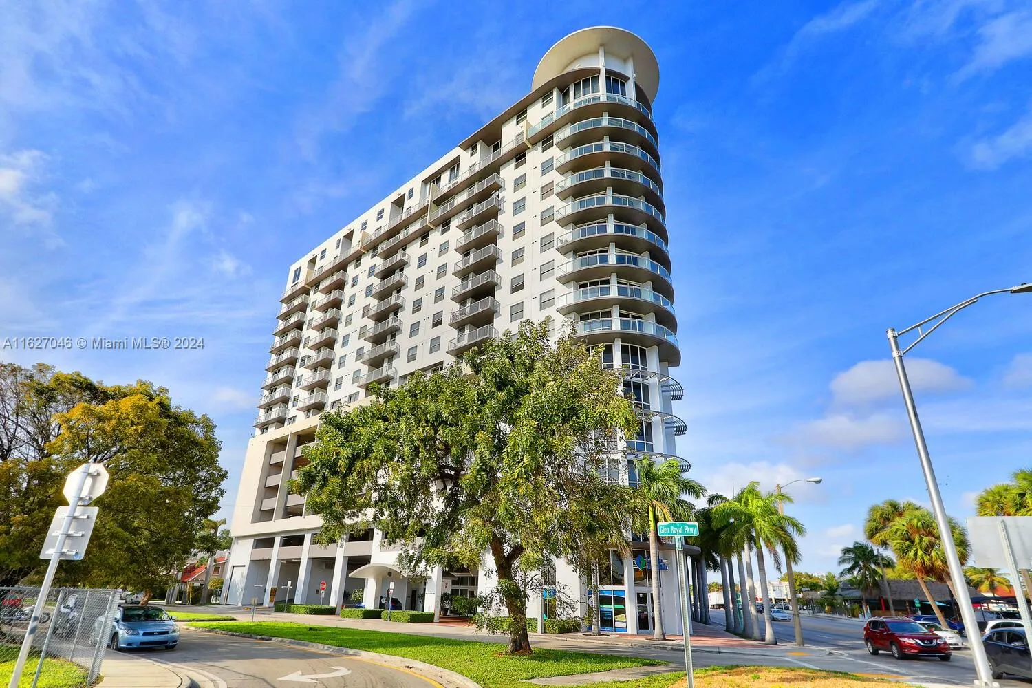 Miami, Florida 33125, 1 Bedroom Bedrooms, ,1 BathroomBathrooms,Residential,For Sale,A11627046