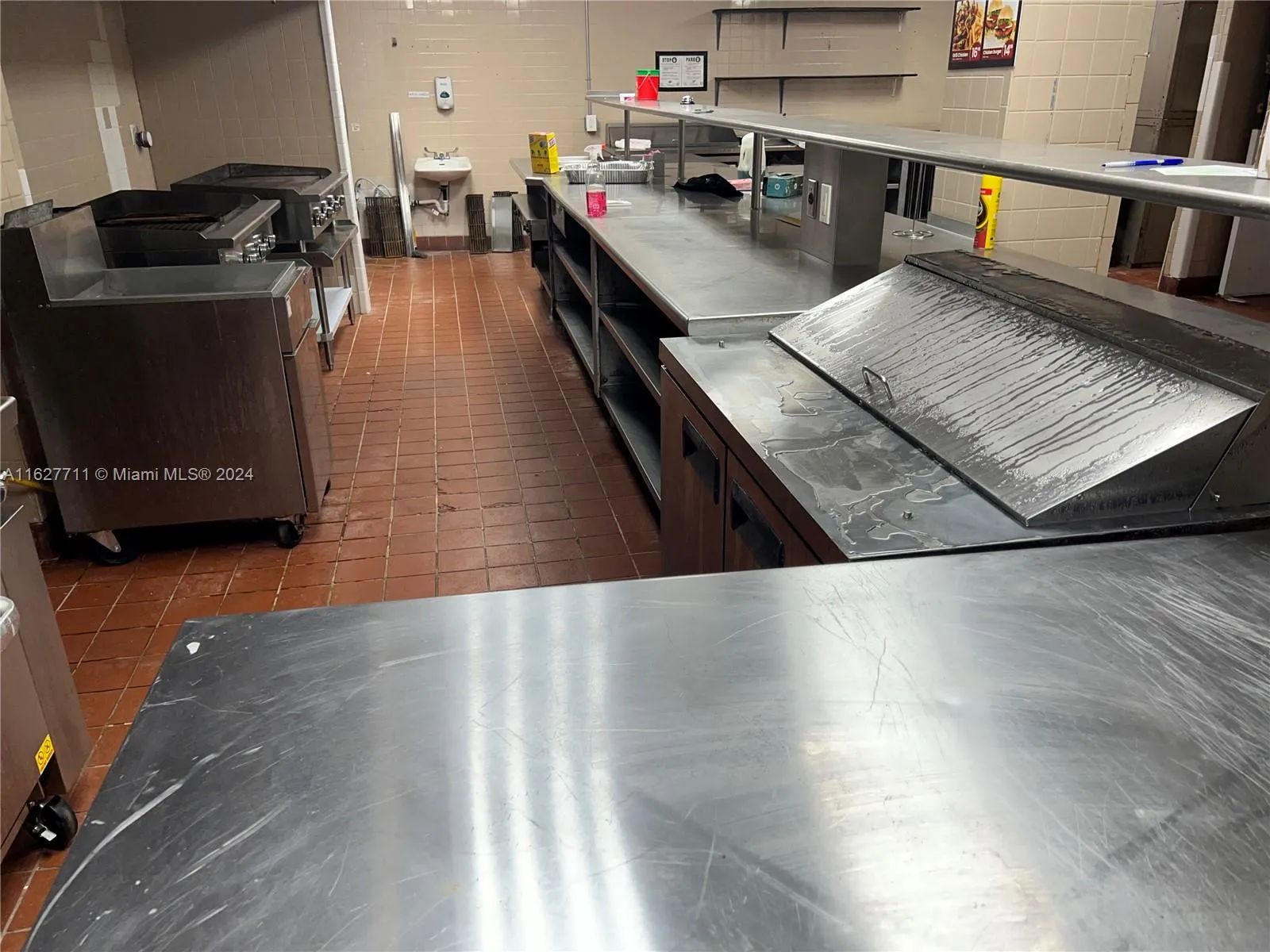 148 Nw 167th St, Miami, Florida 33169, Miami, Florida 33169, ,Commercial Lease,For Rent,148 Nw 167th St, Miami, Florida 33169,A11627711