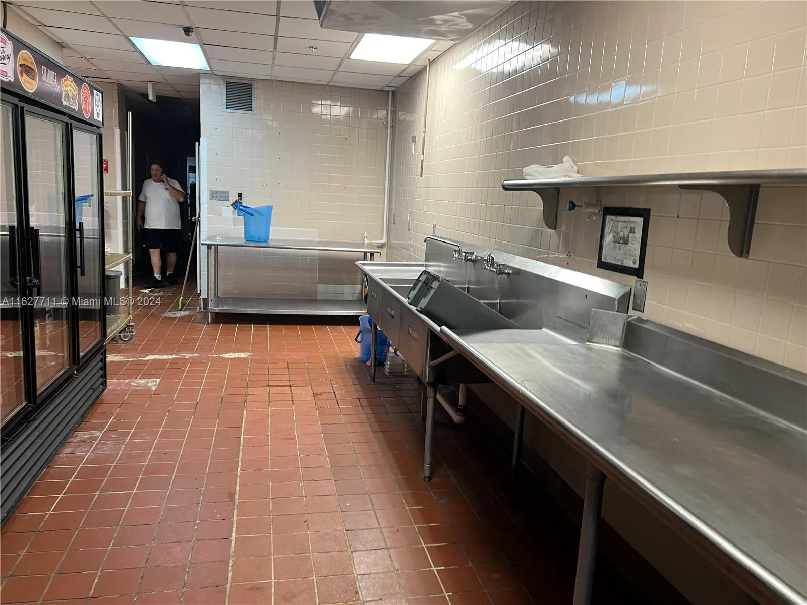 148 Nw 167th St, Miami, Florida 33169, Miami, Florida 33169, ,Commercial Lease,For Rent,148 Nw 167th St, Miami, Florida 33169,A11627711