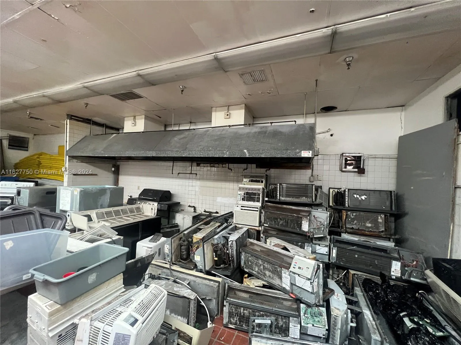 16805 Nw 12th Ave, Miami Gardens, Florida 33169, Miami Gardens, Florida 33169, ,Business Opportunity,For Sale,16805 Nw 12th Ave, Miami Gardens, Florida 33169,A11627750