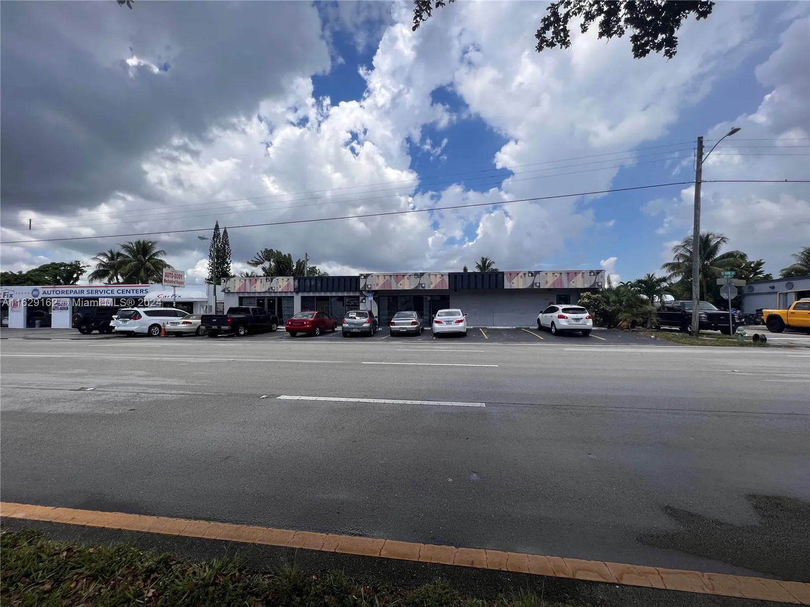 1100 S Dixie Hwy, Hollywood, Florida 33020, Hollywood, Florida 33020, ,Commercial Lease,For Rent,1100 S Dixie Hwy, Hollywood, Florida 33020,A11629162