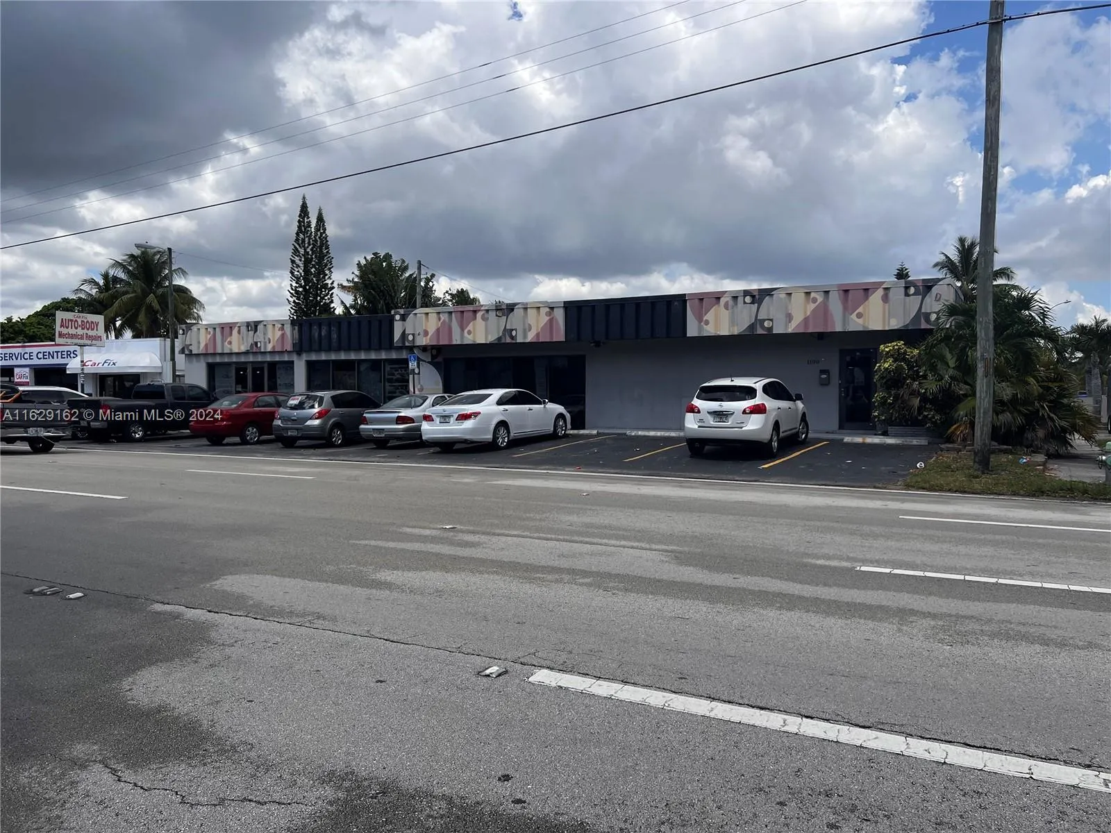1100 S Dixie Hwy, Hollywood, Florida 33020, Hollywood, Florida 33020, ,Commercial Lease,For Rent,1100 S Dixie Hwy, Hollywood, Florida 33020,A11629162