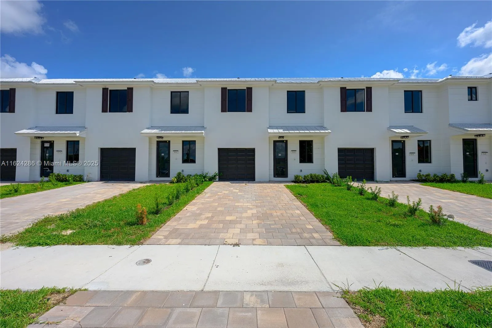 854 Sw 1st St, Florida City, Florida 33034, Florida City, Florida 33034, 4 Bedrooms Bedrooms, ,2 BathroomsBathrooms,Residential,For Sale,854 Sw 1st St, Florida City, Florida 33034,A11624286