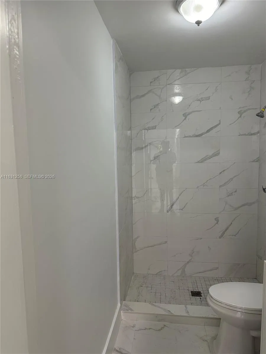 324 E 34th St, Hialeah, Florida 33013, Hialeah, Florida 33013, ,Residential Income,For Sale,324 E 34th St, Hialeah, Florida 33013,A11631258