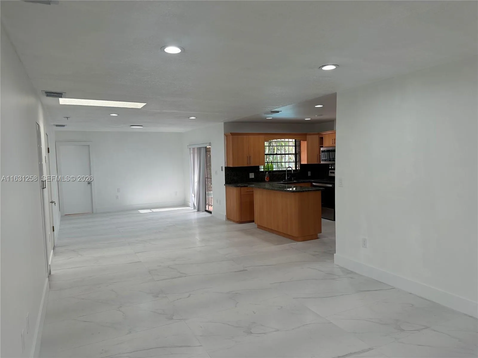 324 E 34th St, Hialeah, Florida 33013, Hialeah, Florida 33013, ,Residential Income,For Sale,324 E 34th St, Hialeah, Florida 33013,A11631258