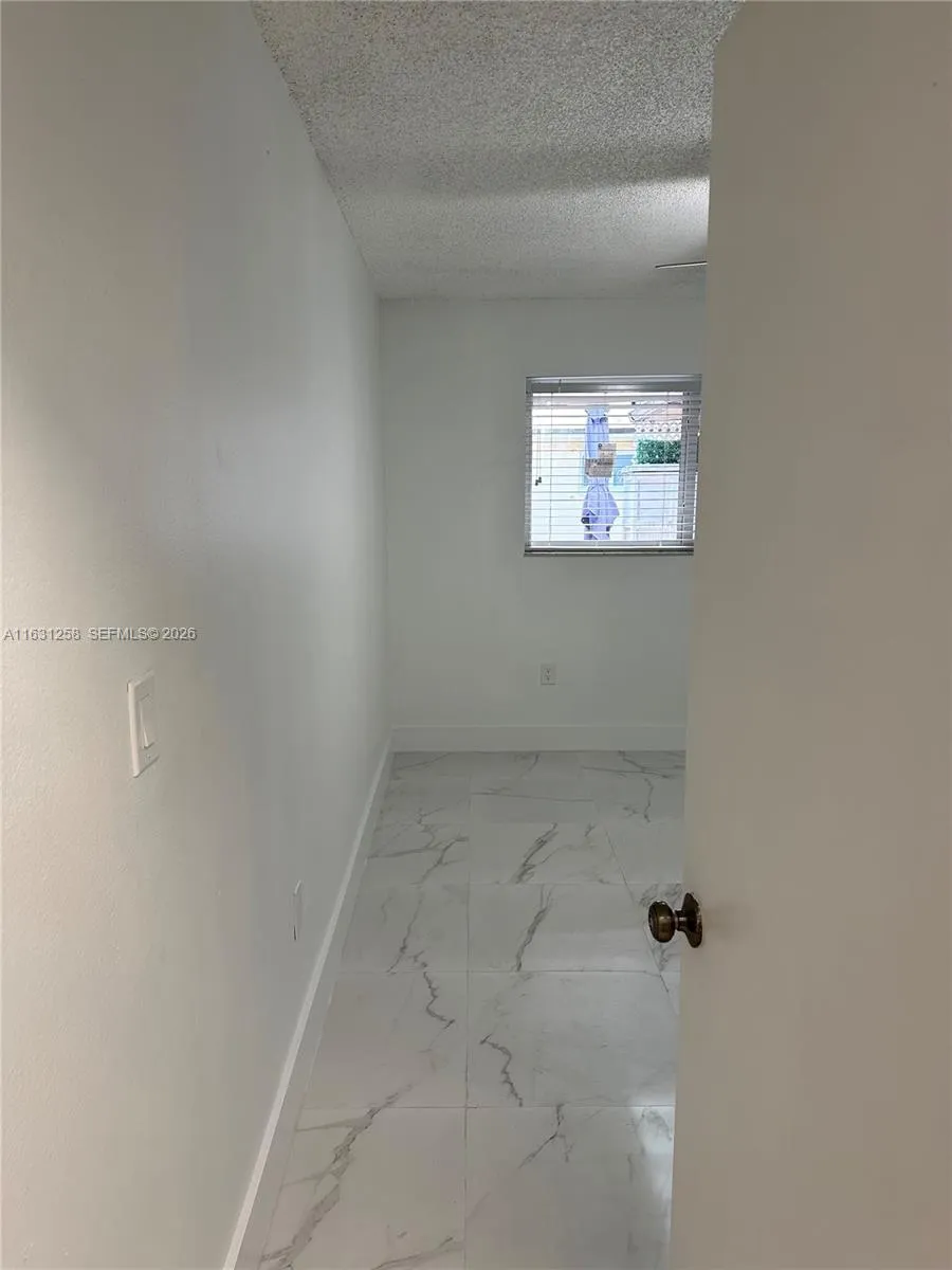 324 E 34th St, Hialeah, Florida 33013, Hialeah, Florida 33013, ,Residential Income,For Sale,324 E 34th St, Hialeah, Florida 33013,A11631258