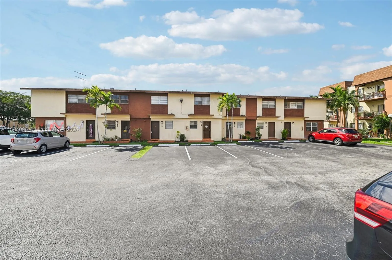 20 Sw 108th Ave F7, Sweetwater, Florida 33174, Sweetwater, Florida 33174, 4 Bedrooms Bedrooms, ,2 BathroomsBathrooms,Residential,For Sale,20 Sw 108th Ave F7, Sweetwater, Florida 33174,A11634025