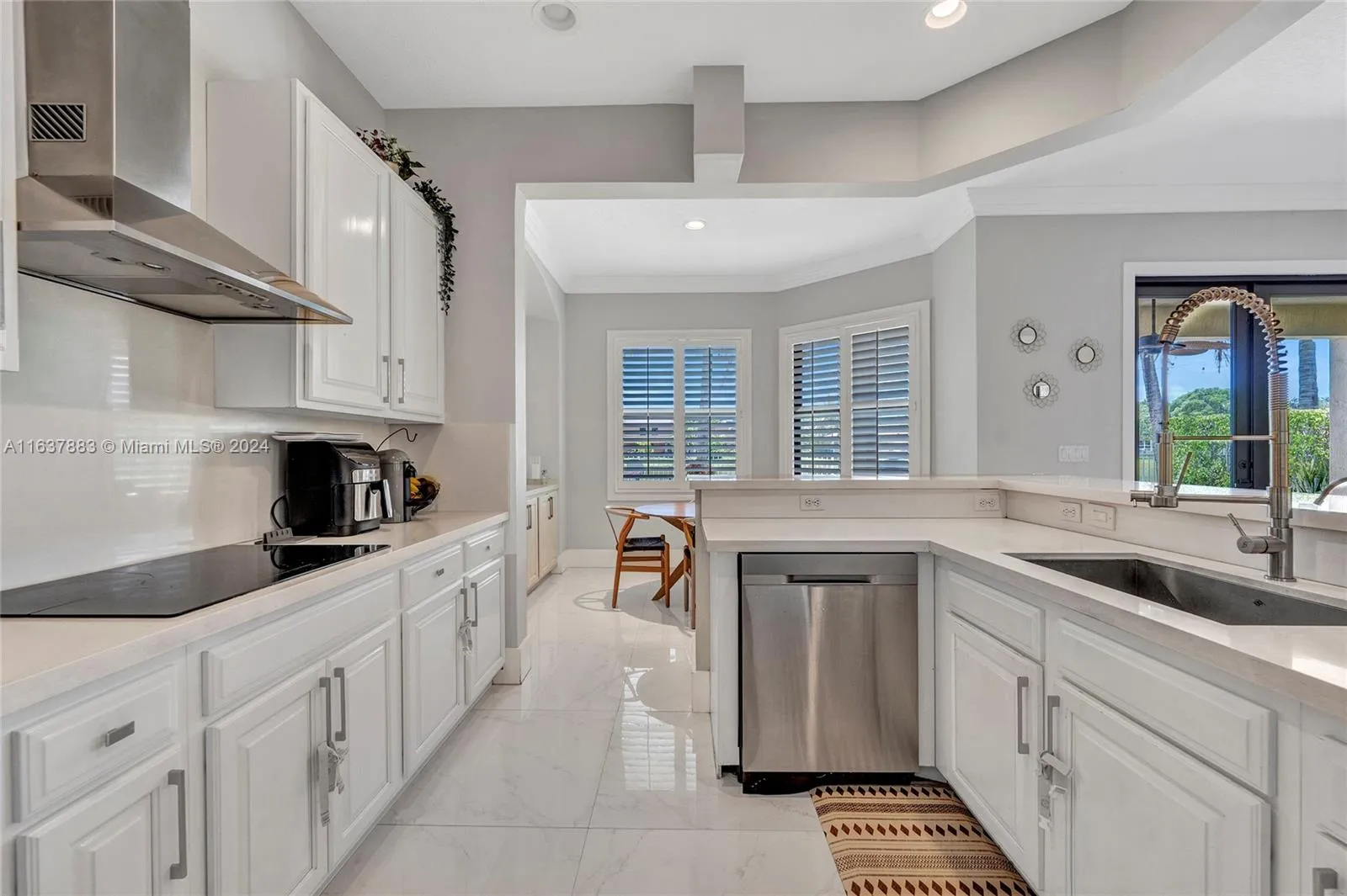 3950 W Hibiscus St -, Weston, Florida 33332, Weston, Florida 33332, 4 Bedrooms Bedrooms, ,3 BathroomsBathrooms,Residential Lease,For Rent,3950 W Hibiscus St -, Weston, Florida 33332,A11637883