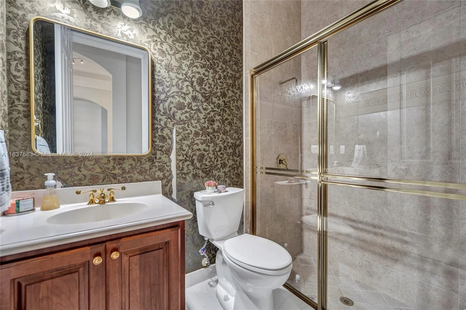 3950 W Hibiscus St -, Weston, Florida 33332, Weston, Florida 33332, 4 Bedrooms Bedrooms, ,3 BathroomsBathrooms,Residential Lease,For Rent,3950 W Hibiscus St -, Weston, Florida 33332,A11637883