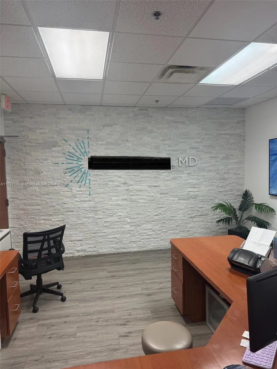 Aventura, Florida 33180, ,Business Opportunity,For Sale,A11642580
