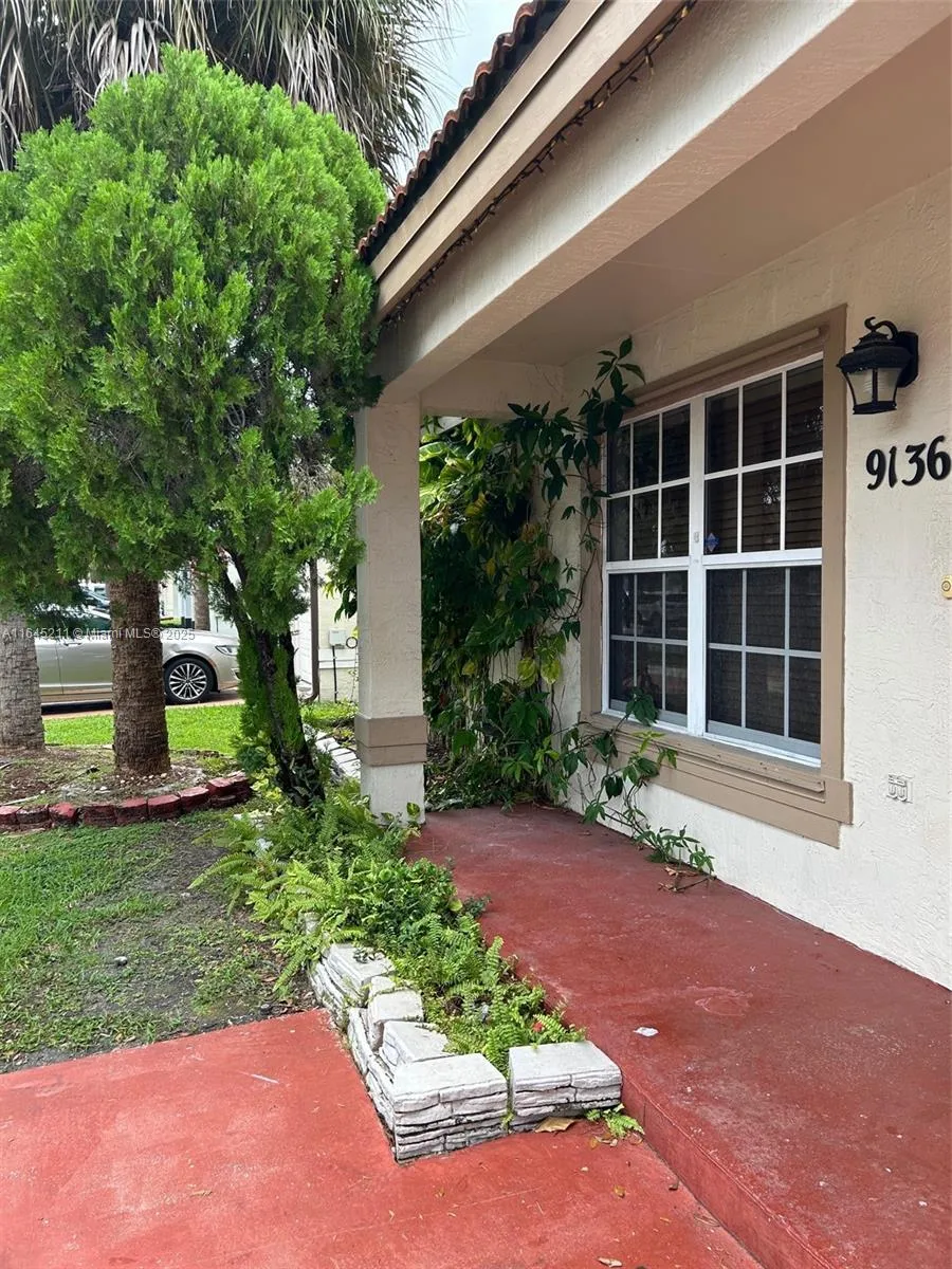 9136 Nw 192nd Ter, Hialeah, Florida 33018, Hialeah, Florida 33018, 2 Bedrooms Bedrooms, ,2 BathroomsBathrooms,Residential,For Sale,9136 Nw 192nd Ter, Hialeah, Florida 33018,A11645211