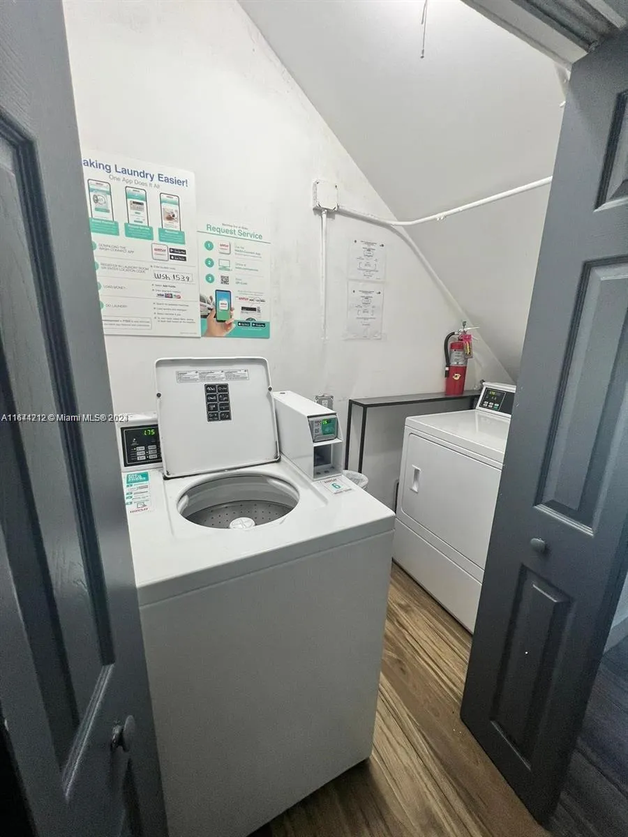 2500 Ne 192nd St, Miami, Florida 33180, Miami, Florida 33180, ,Residential Income,For Sale,2500 Ne 192nd St, Miami, Florida 33180,A11644212