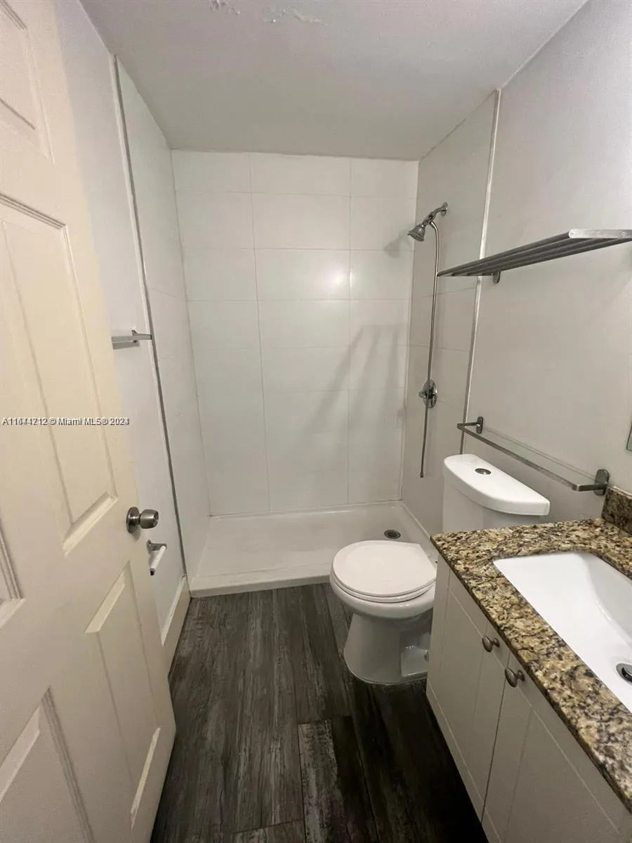 2500 Ne 192nd St, Miami, Florida 33180, Miami, Florida 33180, ,Residential Income,For Sale,2500 Ne 192nd St, Miami, Florida 33180,A11644212