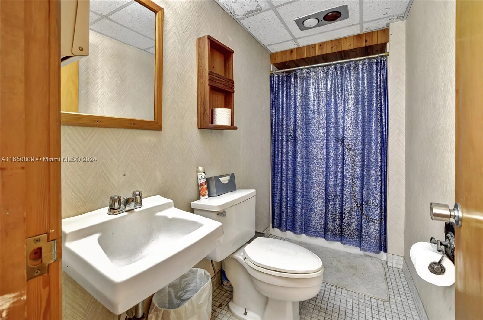 15221 Ne 21st Ave, North Miami Beach, Florida 3316, North Miami Beach, Florida 33162, ,Commercial Sale,For Sale,15221 Ne 21st Ave, North Miami Beach, Florida 3316,A11650809