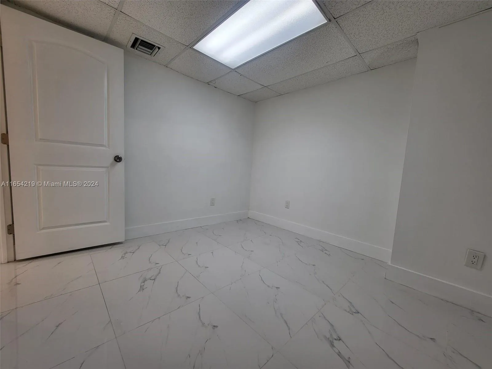 13499 Biscayne Blvd, North Miami, Florida 33181, North Miami, Florida 33181, ,Commercial Lease,For Rent,13499 Biscayne Blvd, North Miami, Florida 33181,A11654219