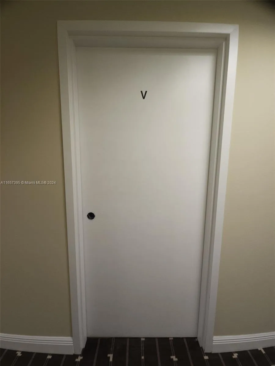 8950 Sw 152nd St Suite V, Palmetto Bay, Florida 33, Palmetto Bay, Florida 33157, ,Commercial Lease,For Rent,8950 Sw 152nd St Suite V, Palmetto Bay, Florida 33,A11657395