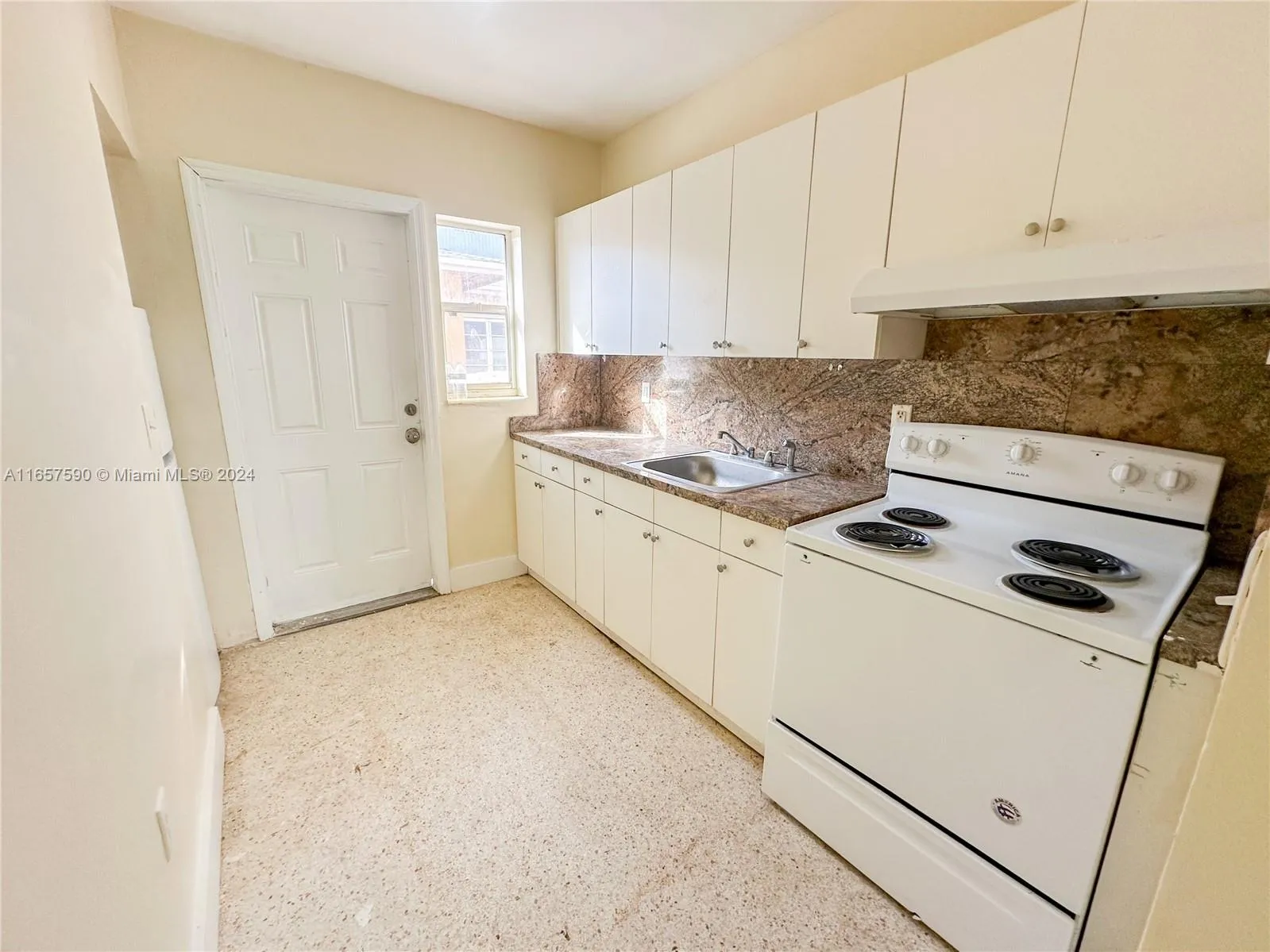 2130 Bay Dr, Miami Beach, Florida 33141, Miami Beach, Florida 33141, ,Commercial Sale,For Sale,2130 Bay Dr, Miami Beach, Florida 33141,A11657590