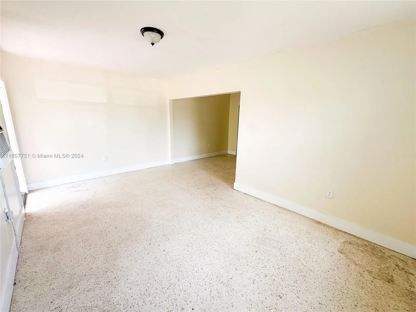 2130 Bay Dr, Miami Beach, Florida 33141, Miami Beach, Florida 33141, ,Commercial Sale,For Sale,2130 Bay Dr, Miami Beach, Florida 33141,A11657751