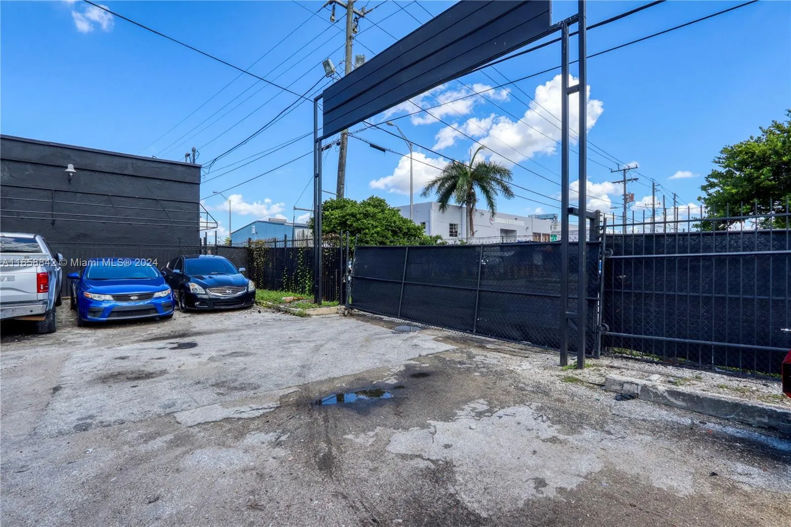 300 W 22nd, Hialeah, Florida 33010, Hialeah, Florida 33010, ,Commercial Sale,For Sale,300 W 22nd, Hialeah, Florida 33010,A11658842