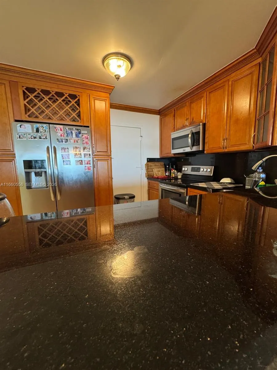 3800 S Ocean Dr 1620, Hollywood, Florida 33019, Hollywood, Florida 33019, 2 Bedrooms Bedrooms, ,2 BathroomsBathrooms,Residential,For Sale,3800 S Ocean Dr 1620, Hollywood, Florida 33019,A11660558