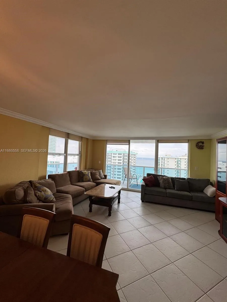 3800 S Ocean Dr 1620, Hollywood, Florida 33019, Hollywood, Florida 33019, 2 Bedrooms Bedrooms, ,2 BathroomsBathrooms,Residential,For Sale,3800 S Ocean Dr 1620, Hollywood, Florida 33019,A11660558