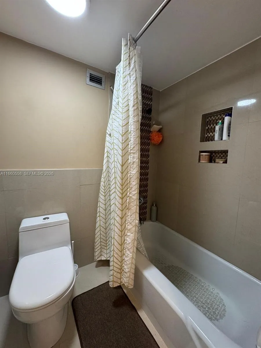 3800 S Ocean Dr 1620, Hollywood, Florida 33019, Hollywood, Florida 33019, 2 Bedrooms Bedrooms, ,2 BathroomsBathrooms,Residential,For Sale,3800 S Ocean Dr 1620, Hollywood, Florida 33019,A11660558