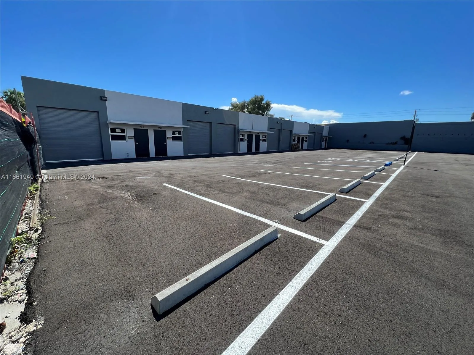 Exterior and Parking,Pre-Renovation