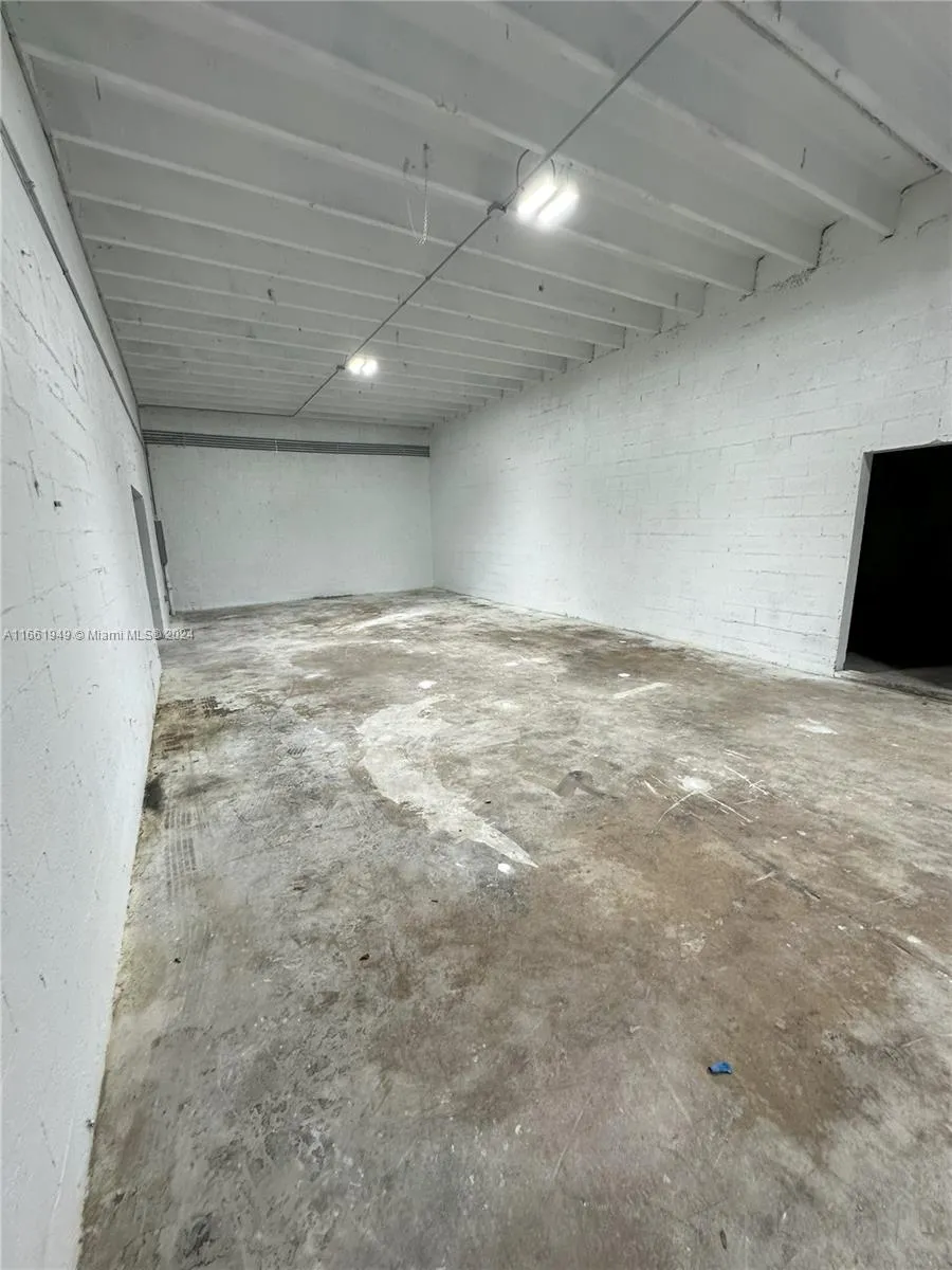 1724 Nw 22nd St, Miami, Florida 33142, Miami, Florida 33142, ,Commercial Lease,For Rent,1724 Nw 22nd St, Miami, Florida 33142,A11661949