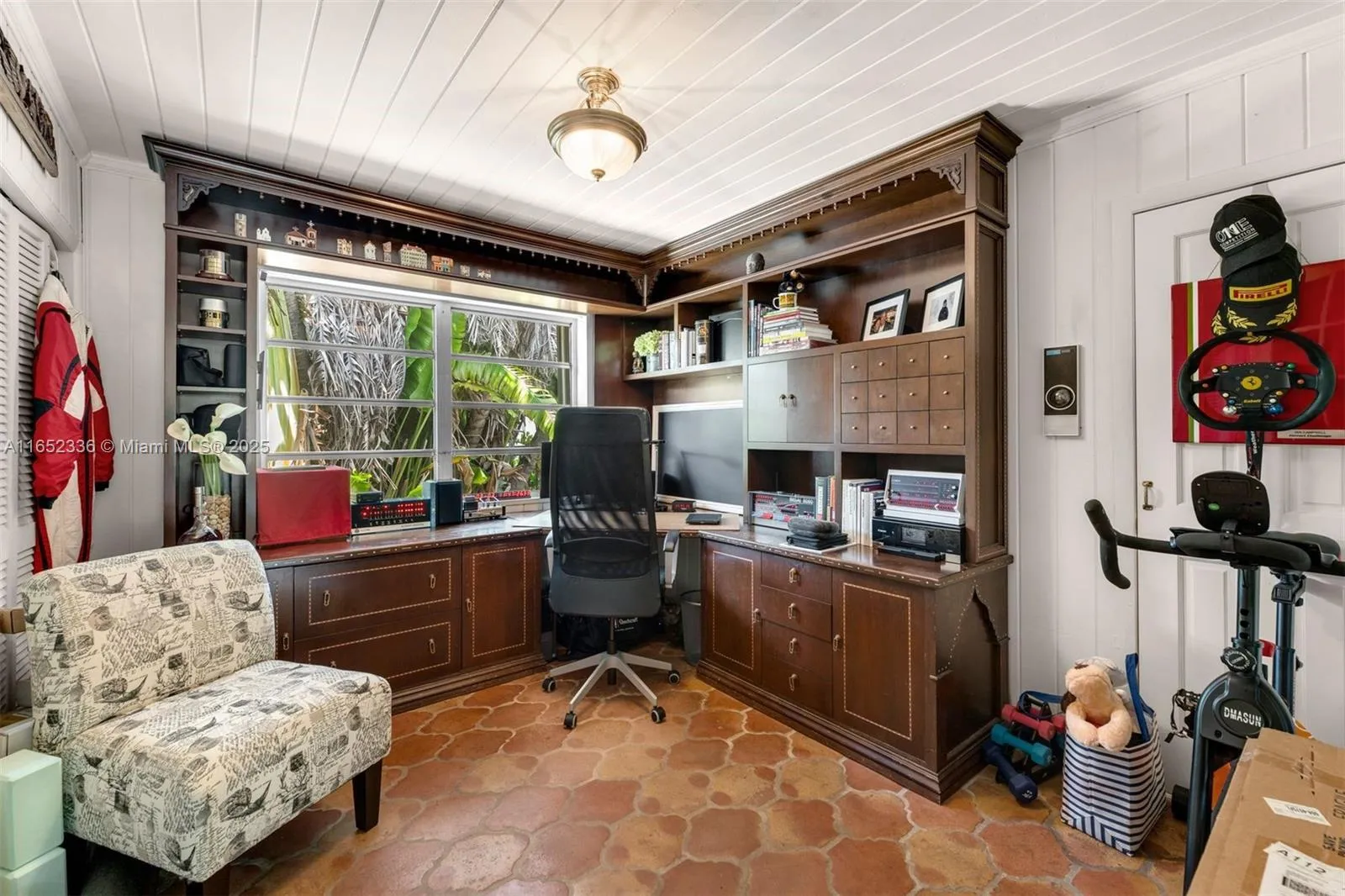 7975 Biscayne Point Cir, Miami Beach, Florida 3314, Miami Beach, Florida 33141, 3 Bedrooms Bedrooms, ,2 BathroomsBathrooms,Residential,For Sale,7975 Biscayne Point Cir, Miami Beach, Florida 3314,A11652336