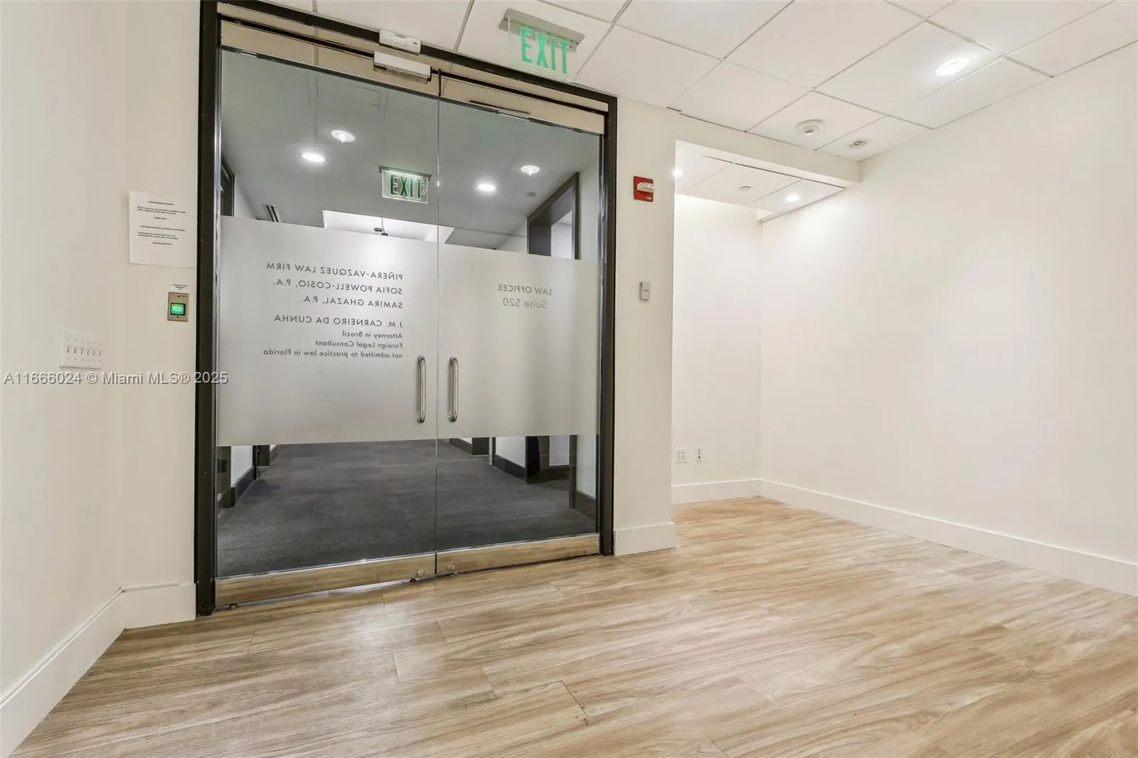 1200 Brickell Ave 520 A-d, Miami, Florida 33131, Miami, Florida 33131, ,Commercial Lease,For Rent,1200 Brickell Ave 520 A-d, Miami, Florida 33131,A11666024