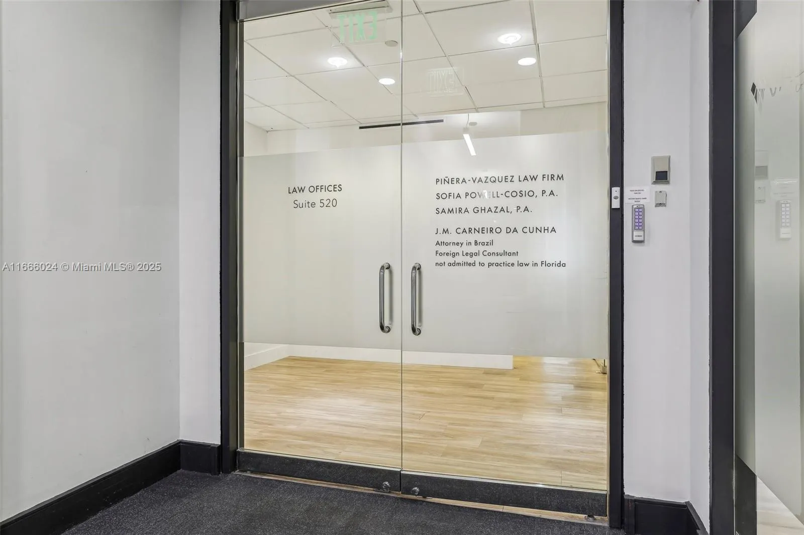 1200 Brickell Ave 520 A-d, Miami, Florida 33131, Miami, Florida 33131, ,Commercial Lease,For Rent,1200 Brickell Ave 520 A-d, Miami, Florida 33131,A11666024