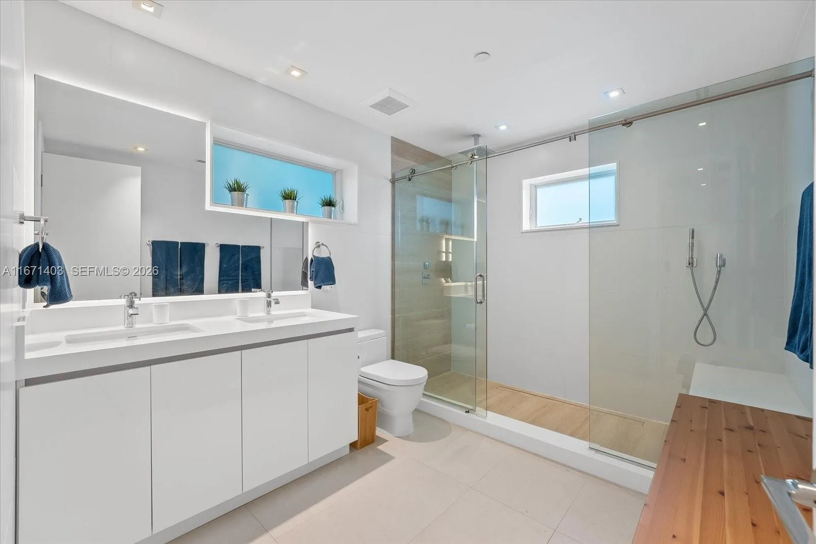 15713 Fisher Island Dr 15713, Miami Beach, Florida, Miami Beach, Florida 33109, 2 Bedrooms Bedrooms, ,1 BathroomBathrooms,Residential Lease,For Rent,15713 Fisher Island Dr 15713, Miami Beach, Florida,A11671403