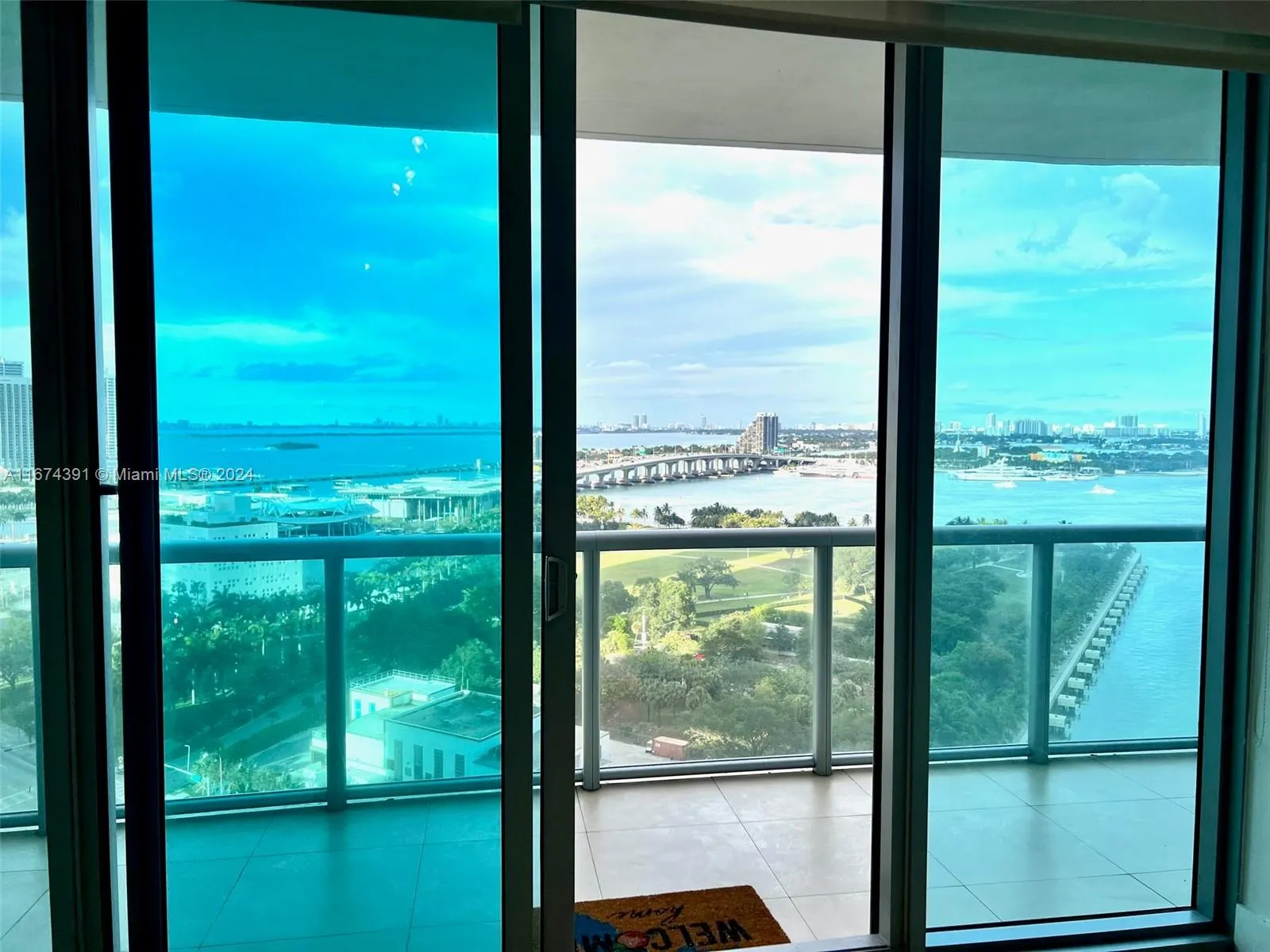 888 Biscayne Blvd 1811, Miami, Florida 33132, Miami, Florida 33132, 1 Bedroom Bedrooms, ,1 BathroomBathrooms,Residential,For Sale,888 Biscayne Blvd 1811, Miami, Florida 33132,A11674391